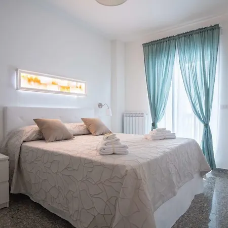 Sunshine Coast * Bari